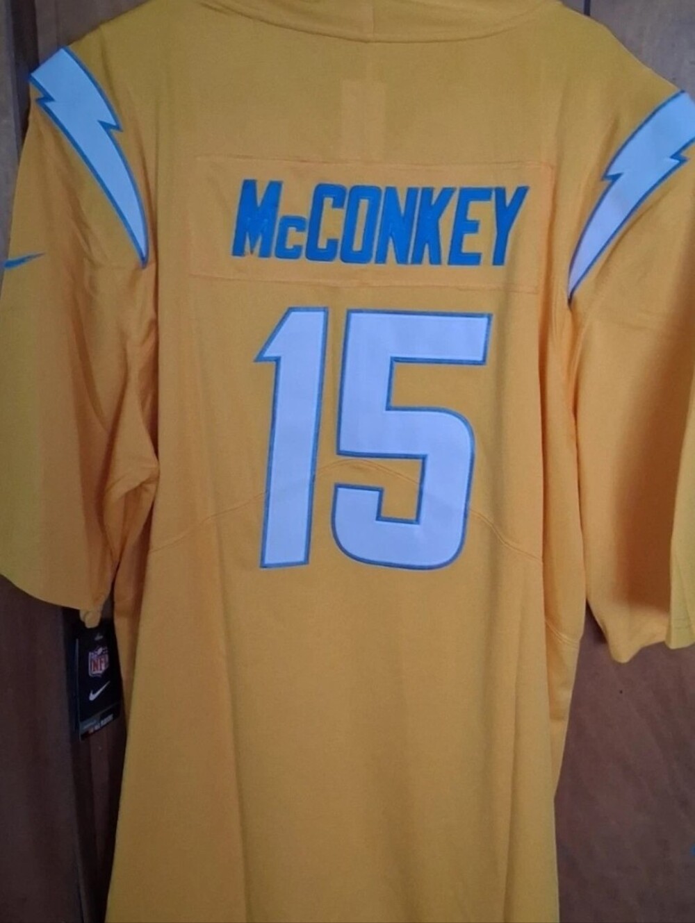 Mystery Football Card With Ladd Mcconkey Los Angeles Chargers XXL Jersey